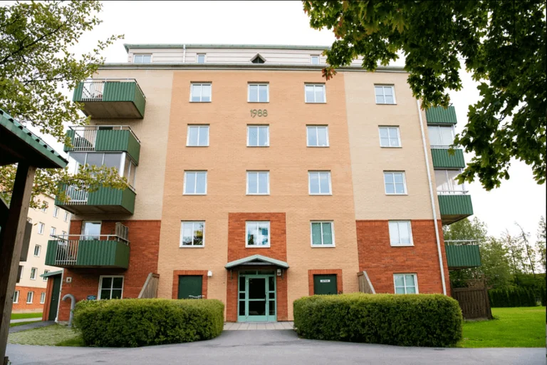 Utanför Brf i Stockholm - tidigare stamspolnings kund